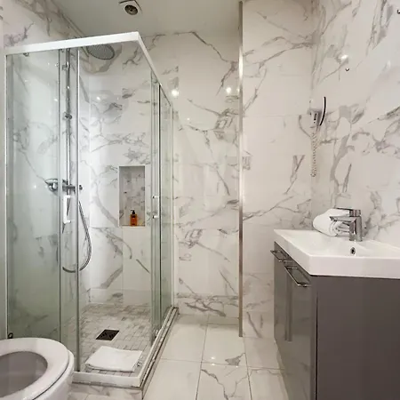 Appartement Urbanflat 44 - In Center Of *